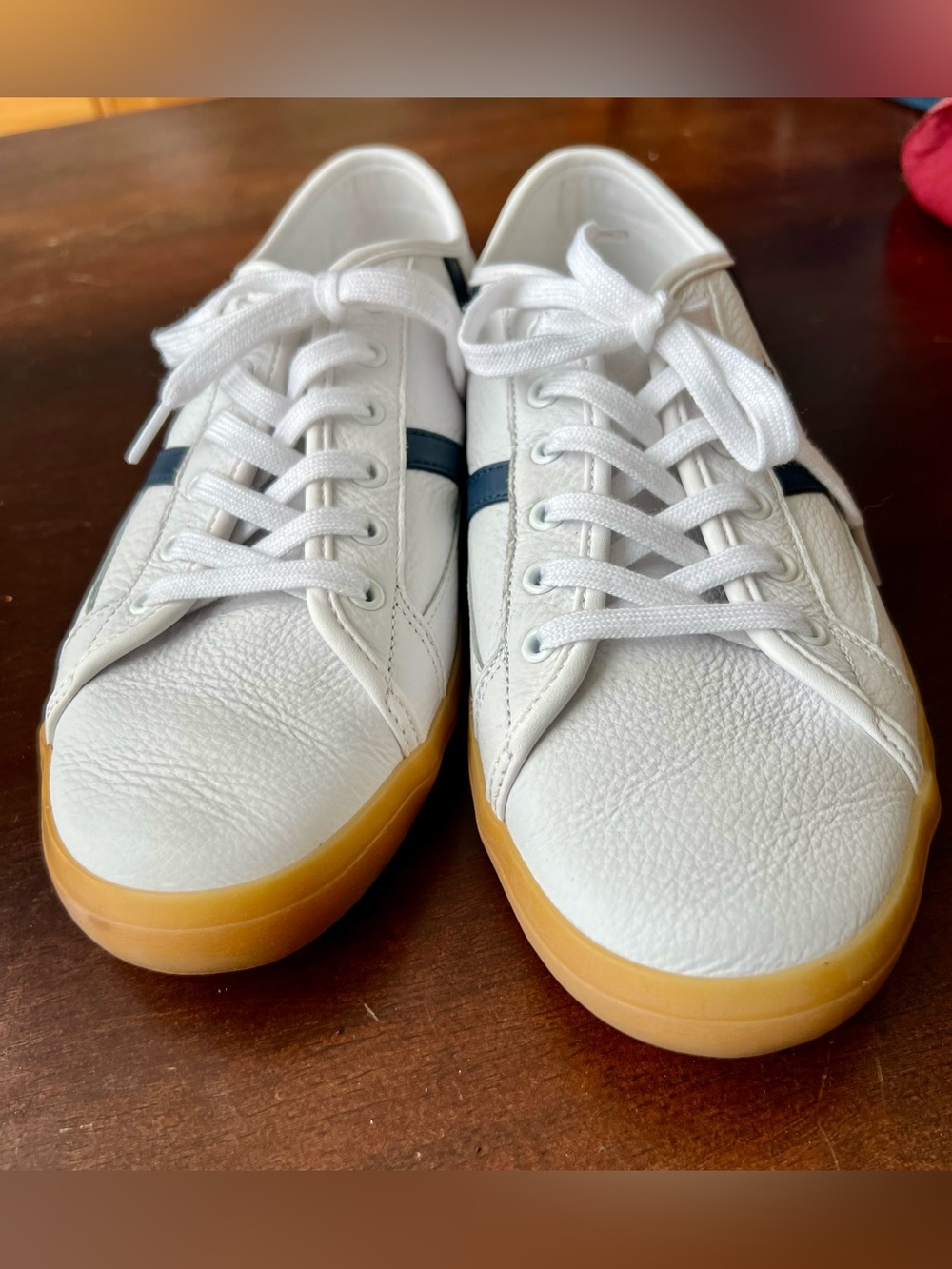 Lacoste Women’s White Leather Sneakers w/Navy Stripes  9.5 US - like new! - Picture 6 of 12